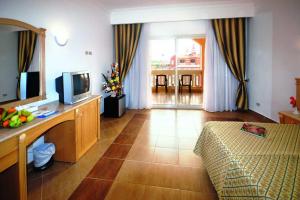 Albatros Aqua Blu Resort	4*