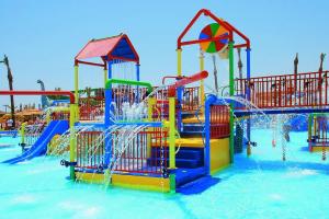 Albatros Aqua Blu Resort	4*