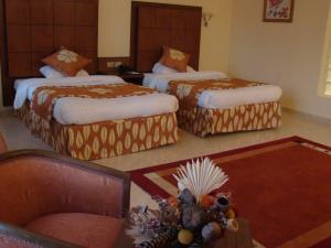 Tropicana Azure Club	4*