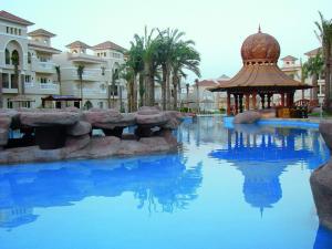 Tropicana Azure Club	4*