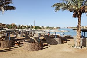 Triton Sea Beach Resort (ex.Holiday Beach Resort Marsa Alam) 	4*