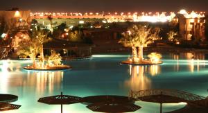 Desert Rose Resort 5*
