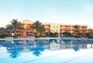 Desert Rose Resort 5*
