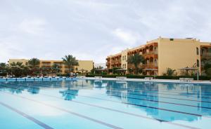 Desert Rose Resort 5*
