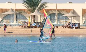 Desert Rose Resort 5*