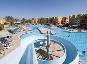 Sunrise Garden Beach Resort (Select)	5*