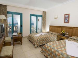 Sunrise Garden Beach Resort (Select)	5*